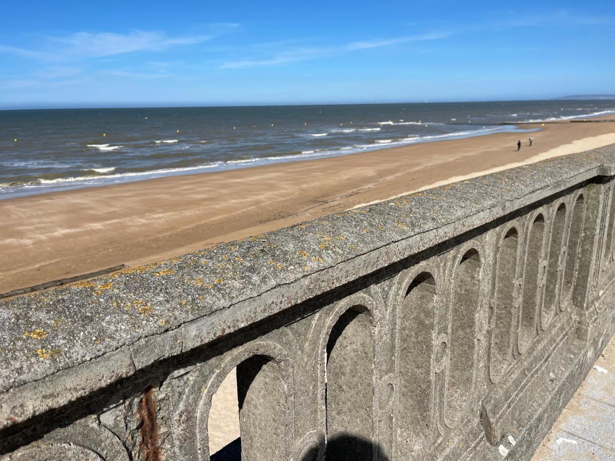 Pressoir De La Mare Superhote 12 Minutes De Cabourg Goustranville Extérieur photo